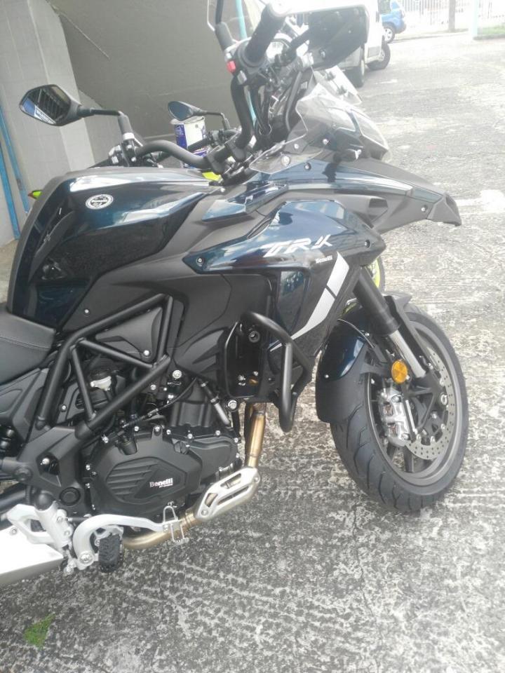 Nos motos  TRK Martinique