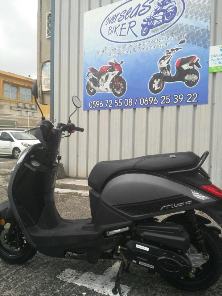 Nos scooters Martinique